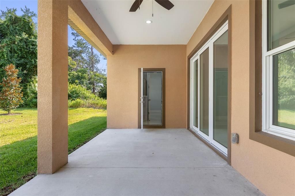 En Venta: $529,000 (4 camas, 3 baños, 2305 Pies cuadrados)