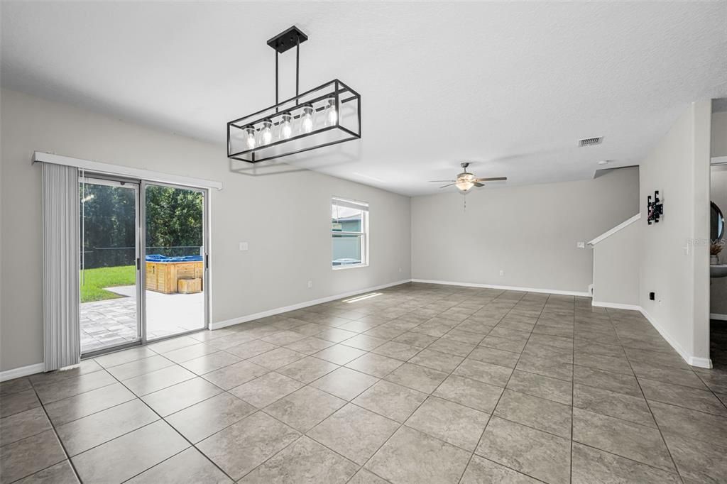 For Sale: $409,900 (4 beds, 2 baths, 2584 Square Feet)