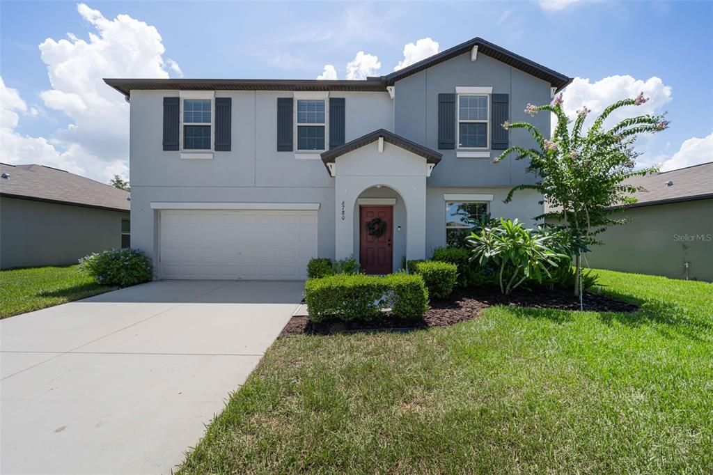 For Sale: $409,900 (4 beds, 2 baths, 2584 Square Feet)