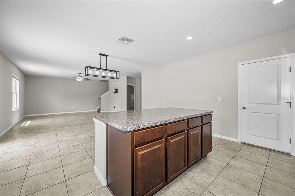 For Sale: $409,900 (4 beds, 2 baths, 2584 Square Feet)