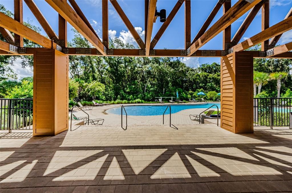 For Sale: $409,900 (4 beds, 2 baths, 2584 Square Feet)
