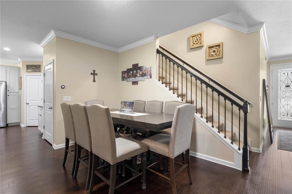 For Sale: $659,900 (5 beds, 4 baths, 3213 Square Feet)