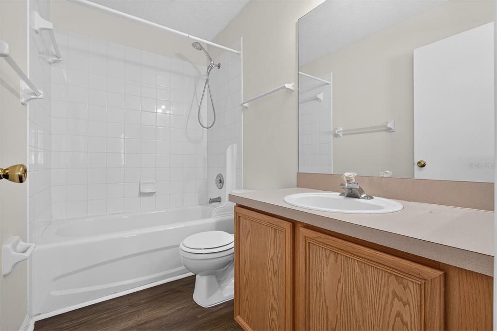 For Rent: $1,750 (3 beds, 2 baths, 1364 Square Feet)
