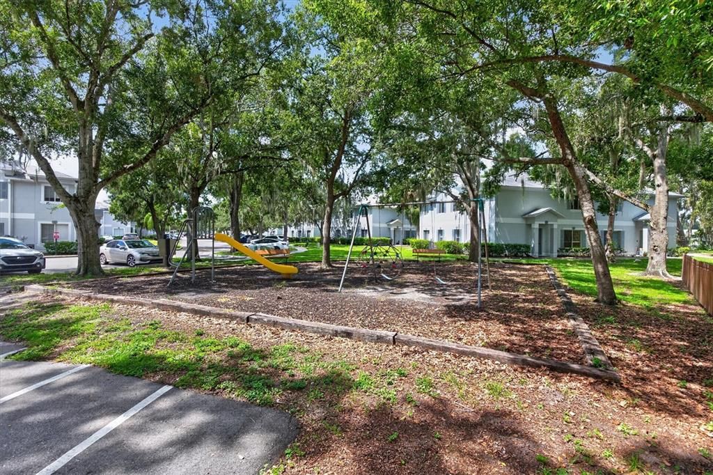 For Rent: $1,750 (3 beds, 2 baths, 1364 Square Feet)