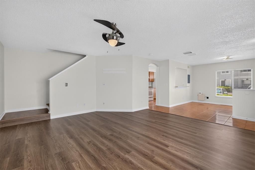 For Rent: $1,750 (3 beds, 2 baths, 1364 Square Feet)