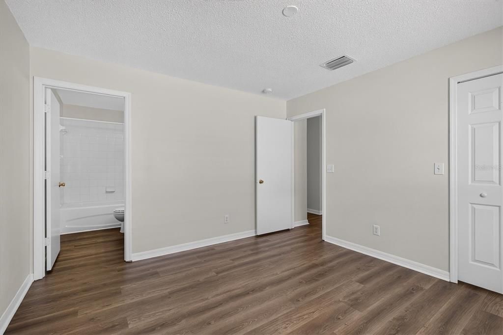 For Rent: $1,750 (3 beds, 2 baths, 1364 Square Feet)