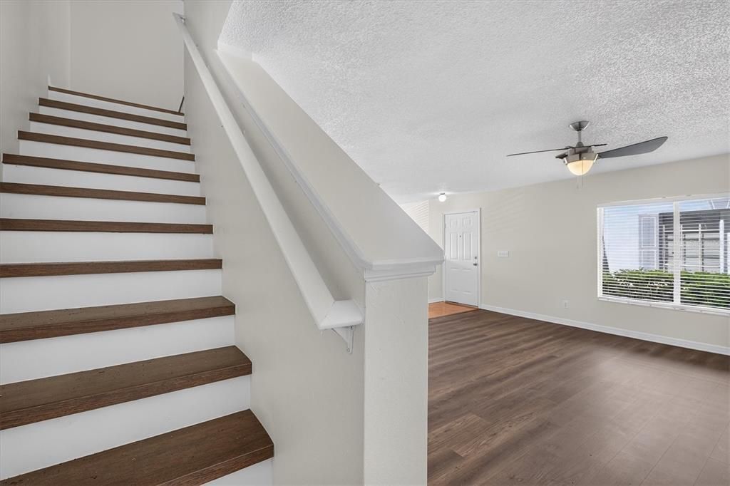 For Rent: $1,750 (3 beds, 2 baths, 1364 Square Feet)