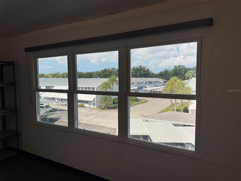 For Sale: $75,000 (1 beds, 1 baths, 625 Square Feet)