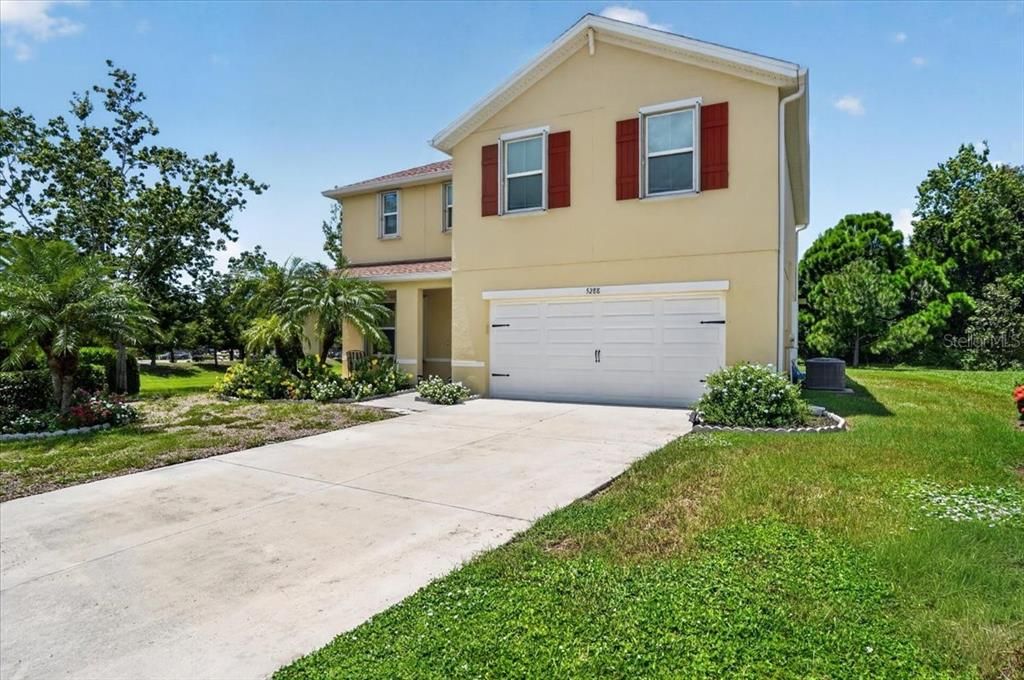 For Sale: $480,000 (4 beds, 2 baths, 2505 Square Feet)