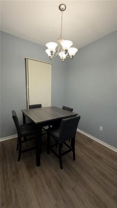 For Rent: $2,800 (3 beds, 3 baths, 2075 Square Feet)