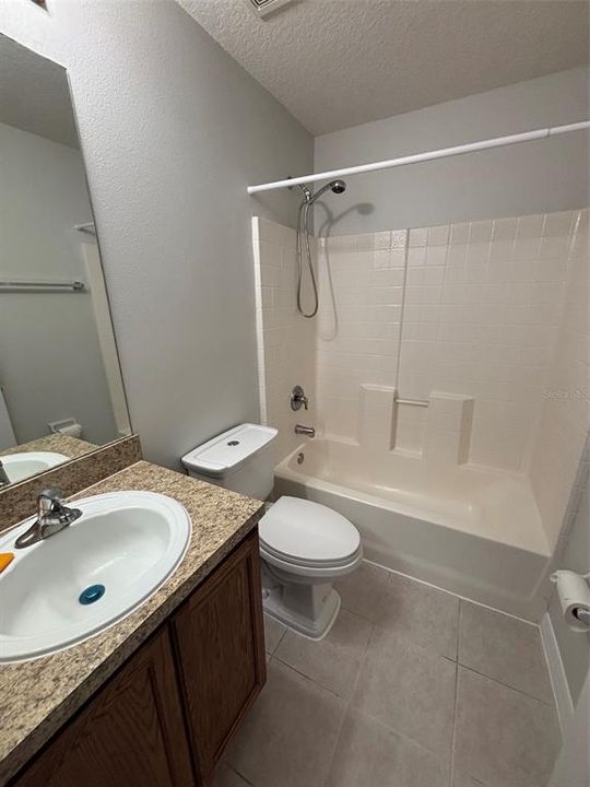 For Rent: $1,895 (3 beds, 2 baths, 1400 Square Feet)