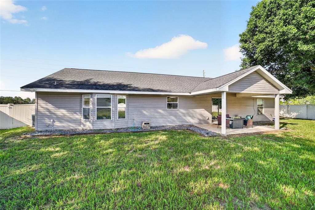 For Sale: $289,900 (3 beds, 2 baths, 1442 Square Feet)