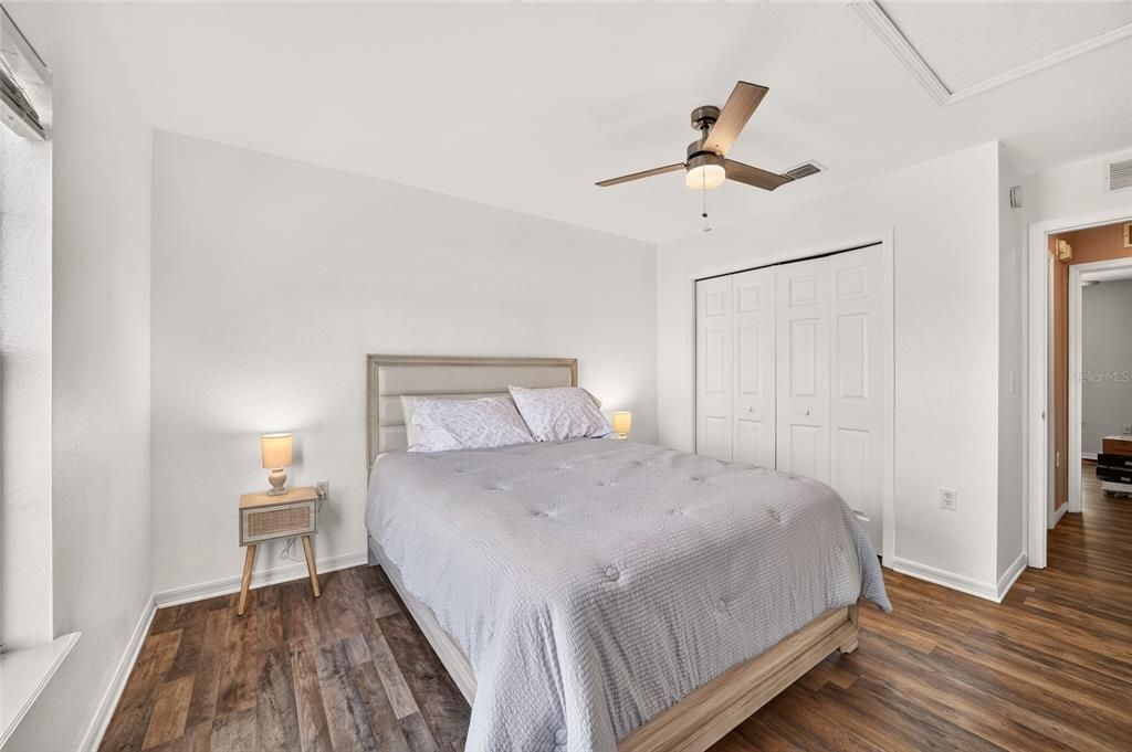 For Sale: $289,900 (3 beds, 2 baths, 1442 Square Feet)