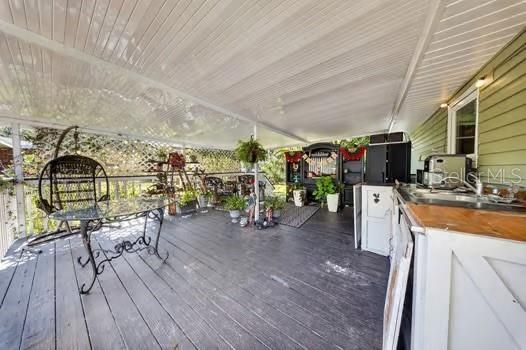 For Sale: $380,000 (4 beds, 2 baths, 1840 Square Feet)