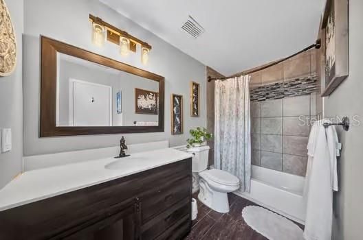 For Sale: $380,000 (4 beds, 2 baths, 1840 Square Feet)