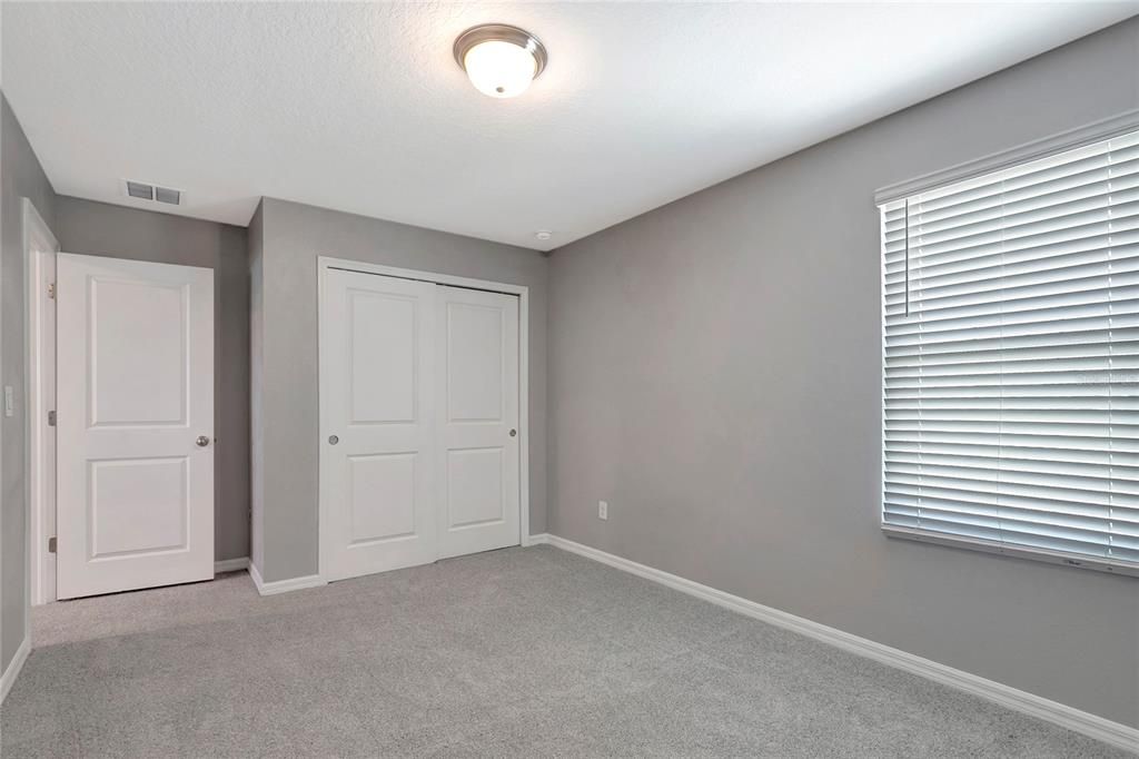 На продажу: $359,900 (4 спален, 2 ванн, 2340 Квадратных фут)