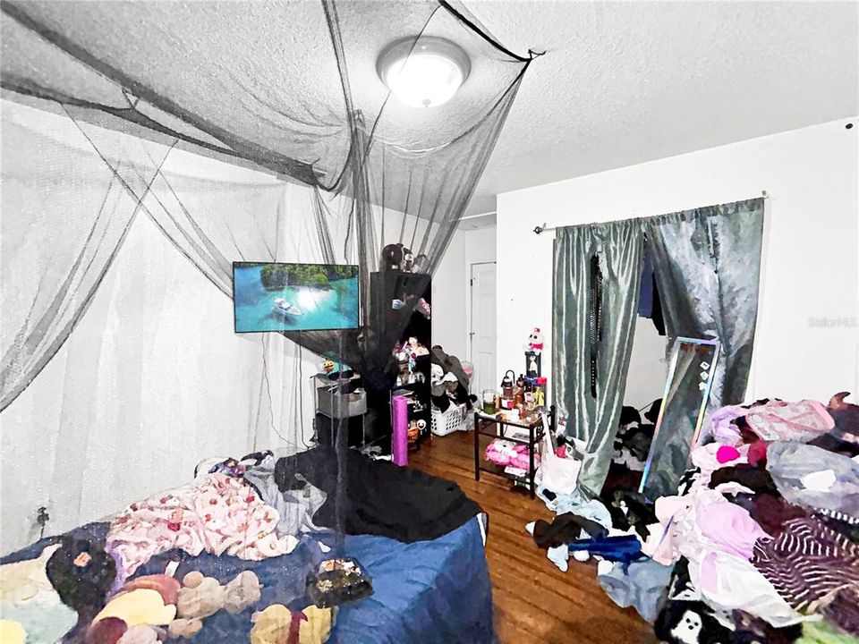 En Venta: $265,000 (3 camas, 2 baños, 1517 Pies cuadrados)