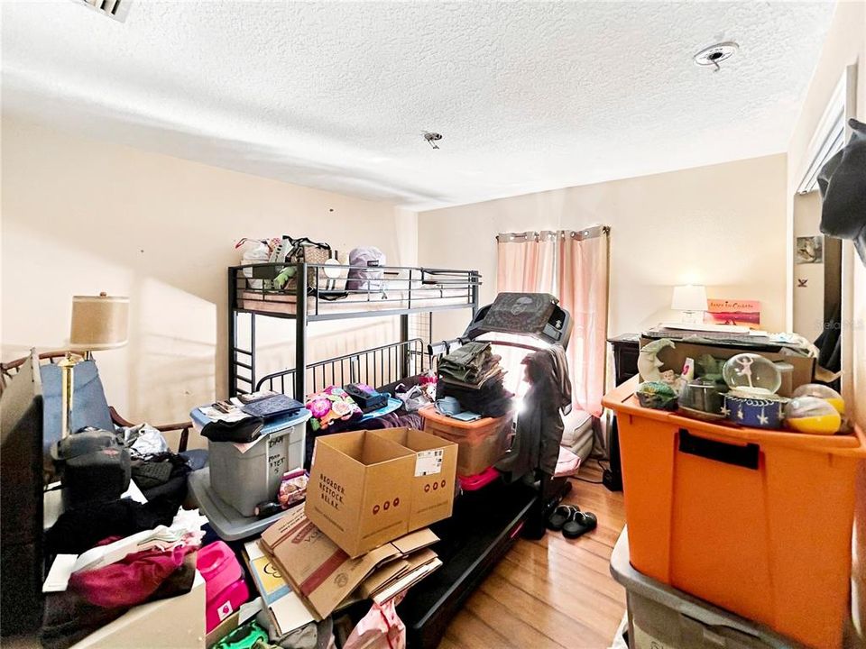 En Venta: $265,000 (3 camas, 2 baños, 1517 Pies cuadrados)