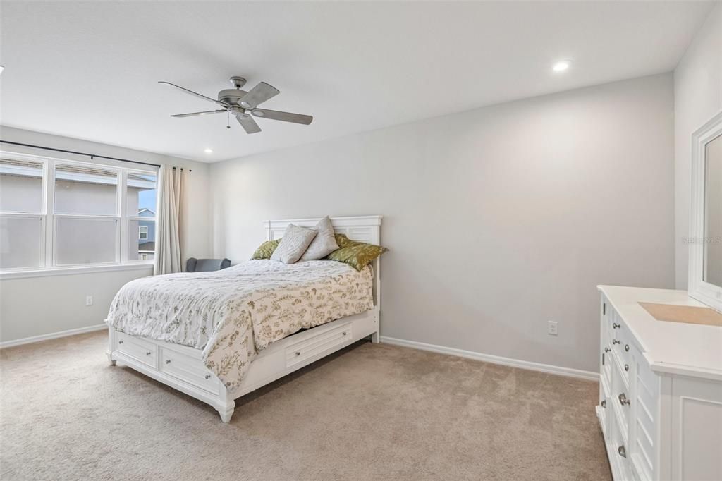 For Sale: $639,900 (4 beds, 4 baths, 2631 Square Feet)