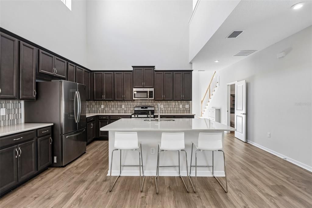 For Sale: $639,900 (4 beds, 4 baths, 2631 Square Feet)