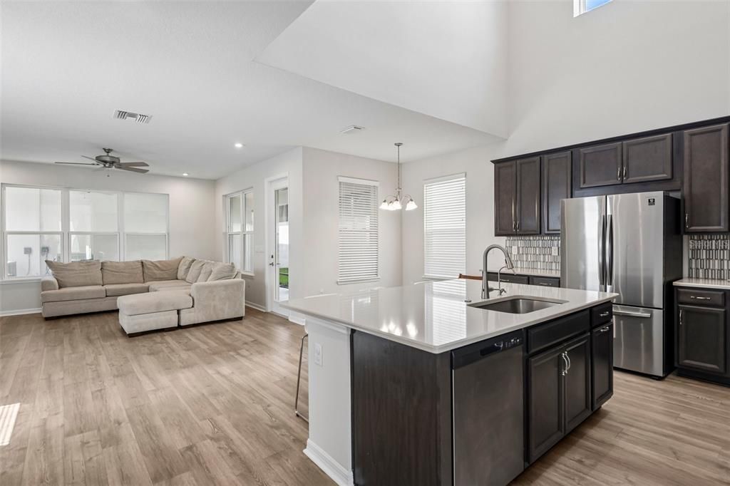 For Sale: $639,900 (4 beds, 4 baths, 2631 Square Feet)