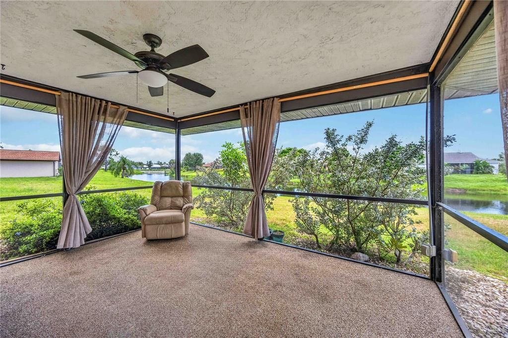 For Sale: $345,000 (3 beds, 2 baths, 1838 Square Feet)