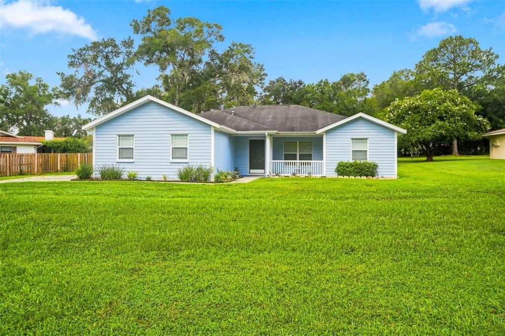 For Sale: $360,000 (4 beds, 2 baths, 1912 Square Feet)