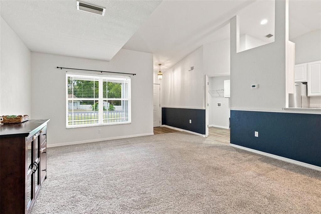 For Sale: $360,000 (4 beds, 2 baths, 1912 Square Feet)