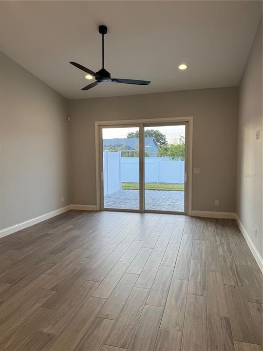 En Renta: $2,795 (3 camas, 2 baños, 2008 Pies cuadrados)