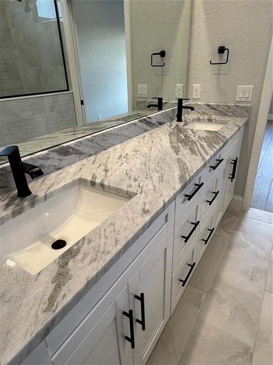 En Renta: $2,795 (3 camas, 2 baños, 2008 Pies cuadrados)