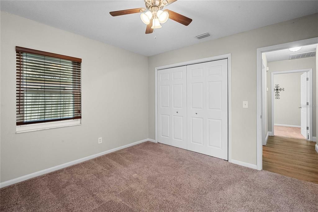 For Sale: $395,000 (3 beds, 2 baths, 1281 Square Feet)