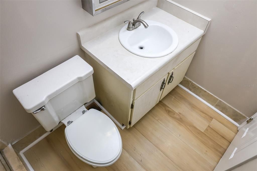 For Rent: $1,750 (2 beds, 2 baths, 940 Square Feet)