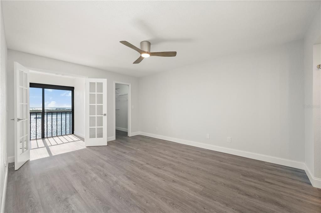 For Sale: $475,000 (2 beds, 2 baths, 1222 Square Feet)