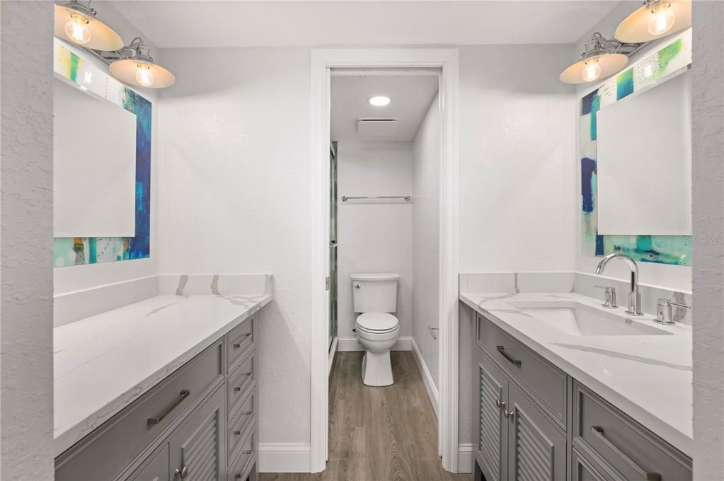 For Sale: $475,000 (2 beds, 2 baths, 1222 Square Feet)