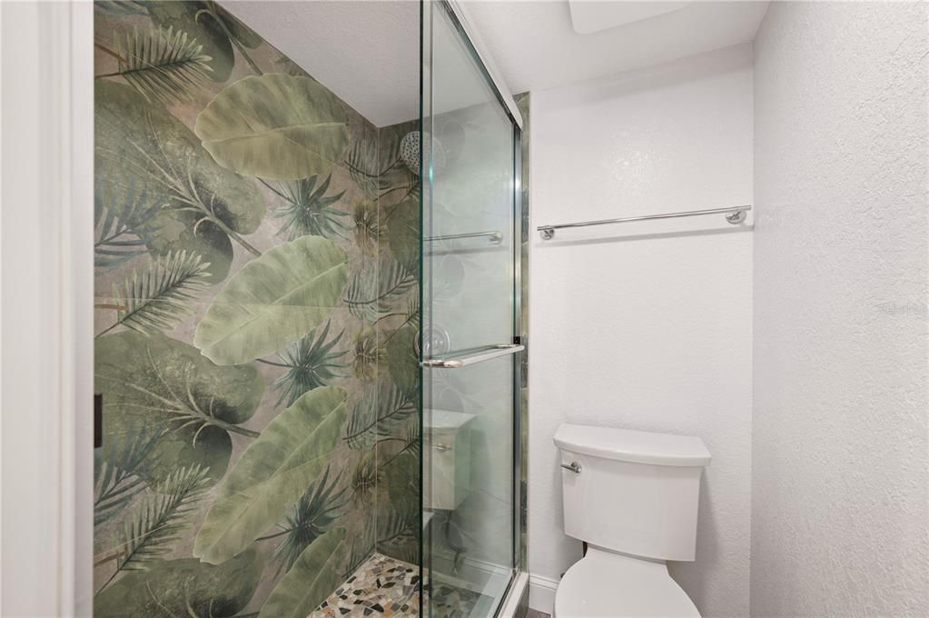 For Sale: $475,000 (2 beds, 2 baths, 1222 Square Feet)
