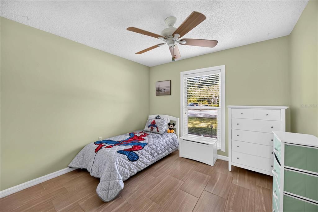 For Sale: $429,999 (2 beds, 2 baths, 1499 Square Feet)