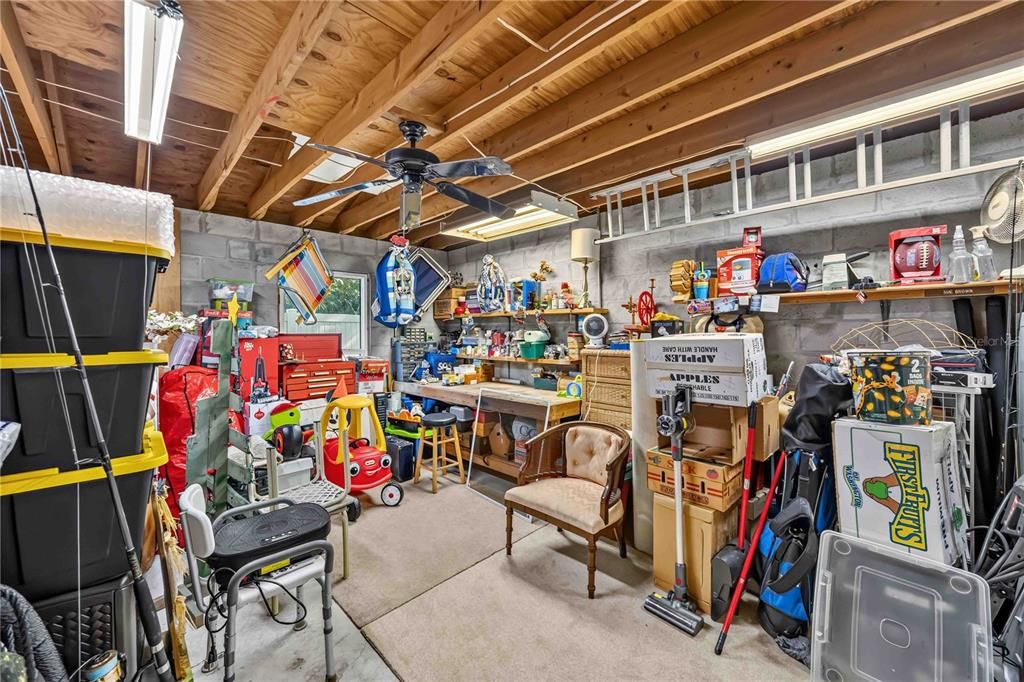 For Sale: $429,999 (2 beds, 2 baths, 1499 Square Feet)