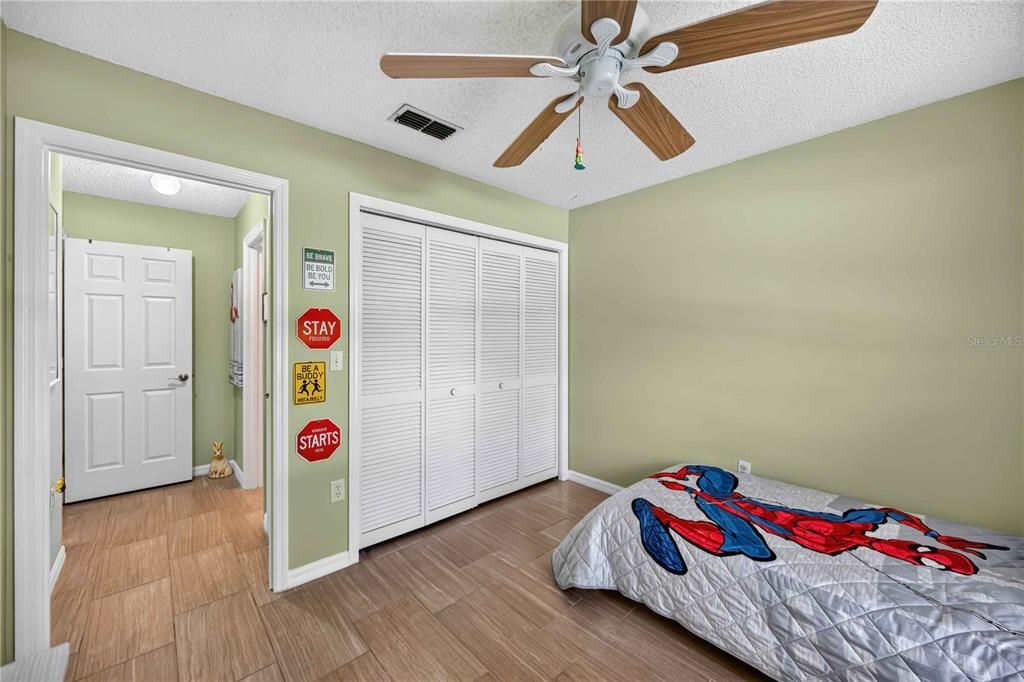 For Sale: $429,999 (2 beds, 2 baths, 1499 Square Feet)