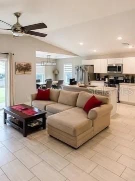 For Sale: $379,000 (4 beds, 2 baths, 1809 Square Feet)