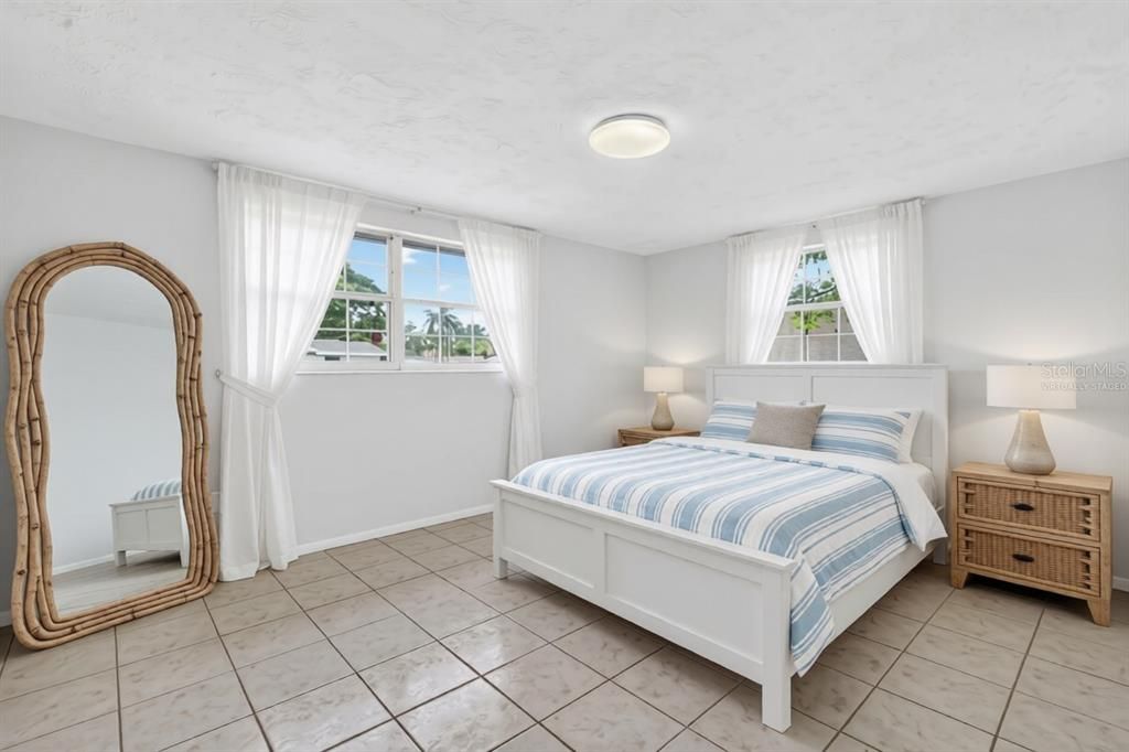 En Venta: $239,900 (2 camas, 1 baños, 1088 Pies cuadrados)