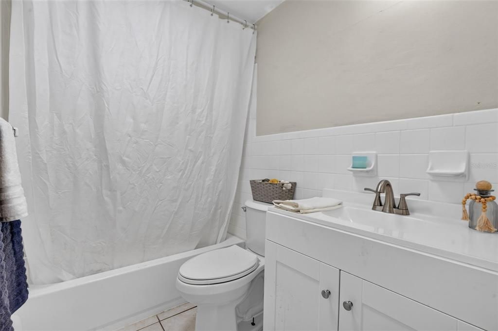 En Venta: $239,900 (2 camas, 1 baños, 1088 Pies cuadrados)