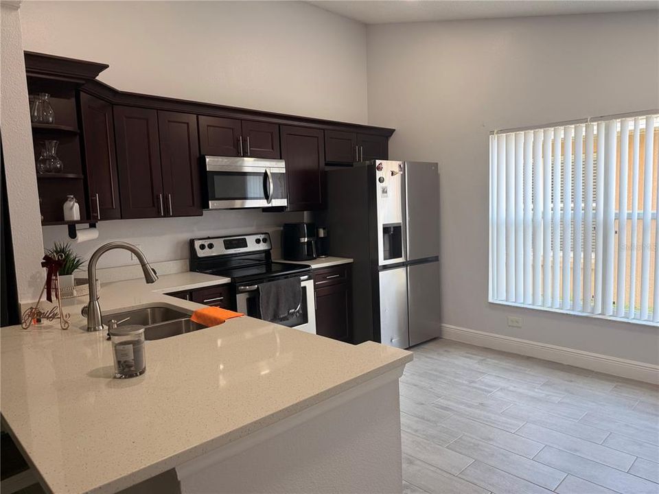 For Rent: $2,200 (3 beds, 2 baths, 1240 Square Feet)