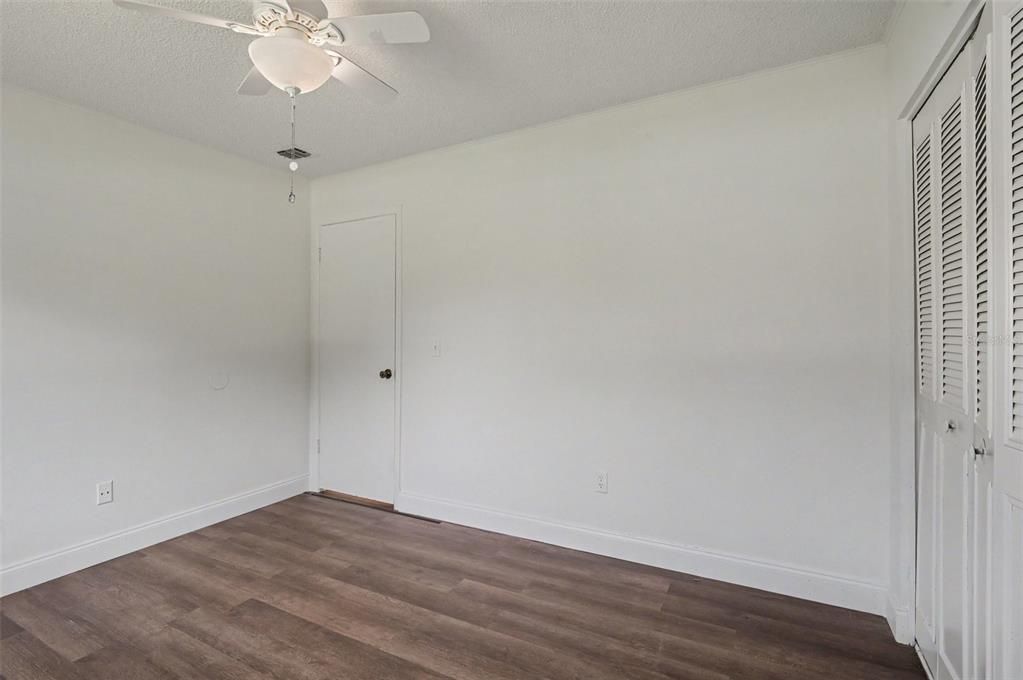 For Sale: $445,000 (3 beds, 2 baths, 1867 Square Feet)