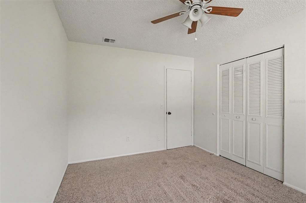 For Sale: $445,000 (3 beds, 2 baths, 1867 Square Feet)