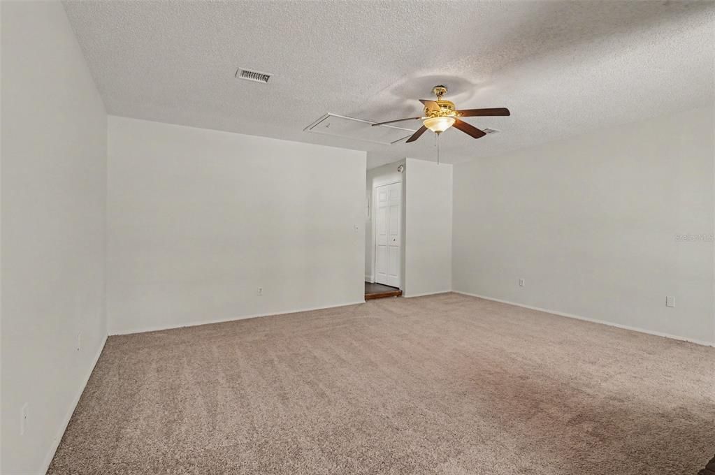 For Sale: $445,000 (3 beds, 2 baths, 1867 Square Feet)