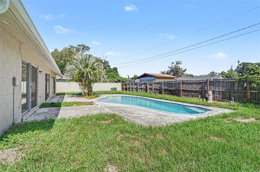 For Sale: $445,000 (3 beds, 2 baths, 1867 Square Feet)