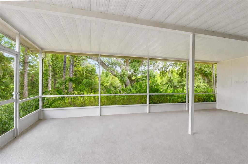For Sale: $360,000 (3 beds, 2 baths, 1828 Square Feet)
