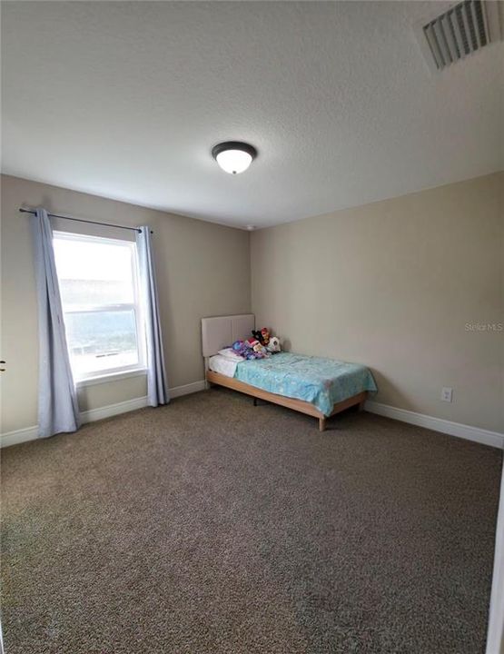 For Sale: $285,000 (3 beds, 2 baths, 1934 Square Feet)