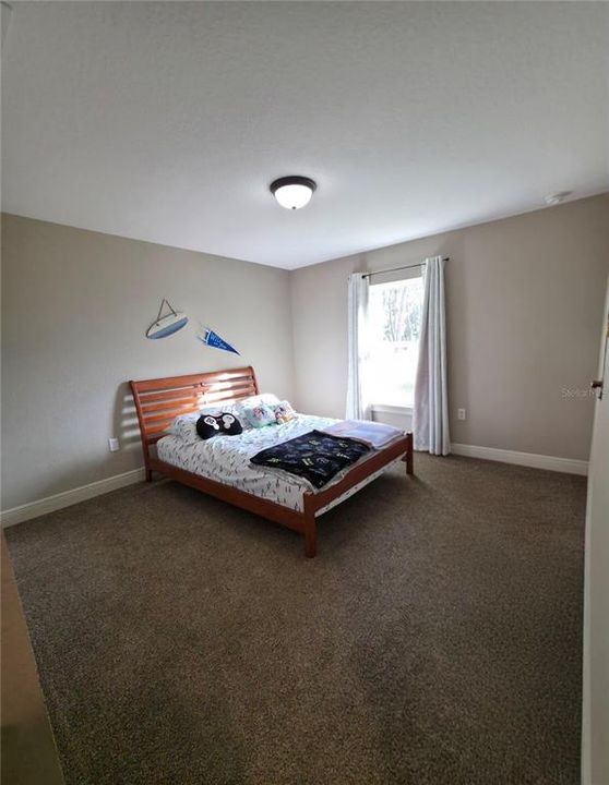 For Sale: $285,000 (3 beds, 2 baths, 1934 Square Feet)
