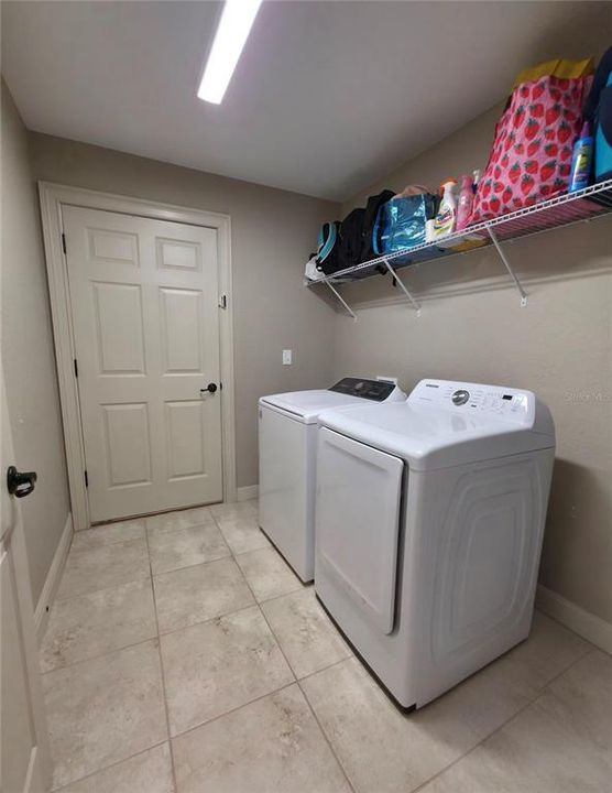 For Sale: $285,000 (3 beds, 2 baths, 1934 Square Feet)